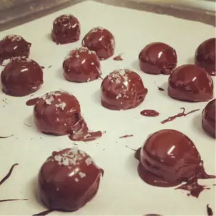 (each) Raspberry Milk Chocolate Truffle - 1pk (20mg each)